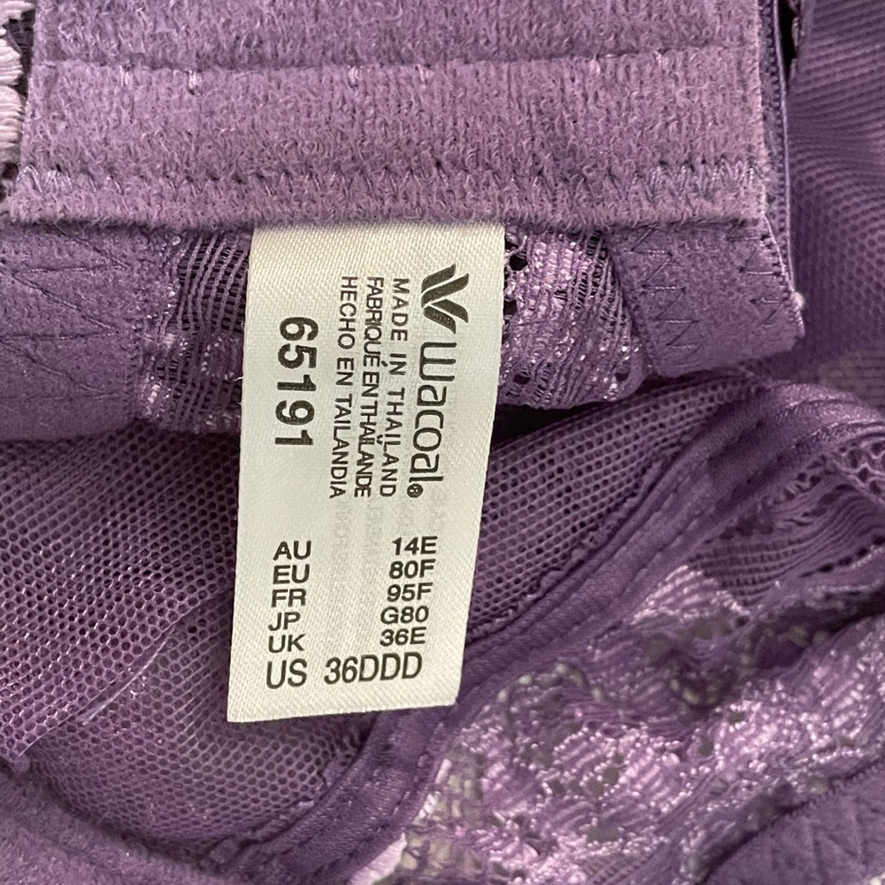 Wacoal Full Figure Lavender Lace Bra - Picture 2 of 2